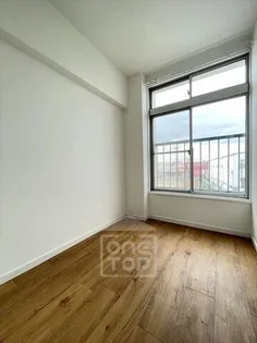 鳥飼マンション【3階】の内装