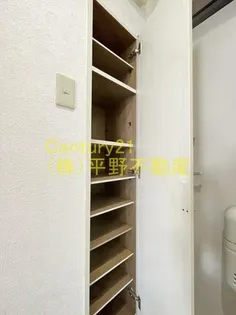 サンシャインコート東合川【1階】の内装