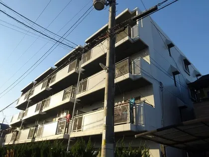 ルノン茨木【4階】の外観