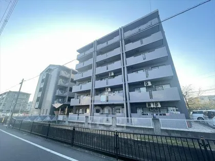 セレニテ上中条の画像