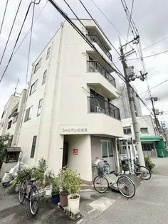 シャルマン北梅田【4階】の外観