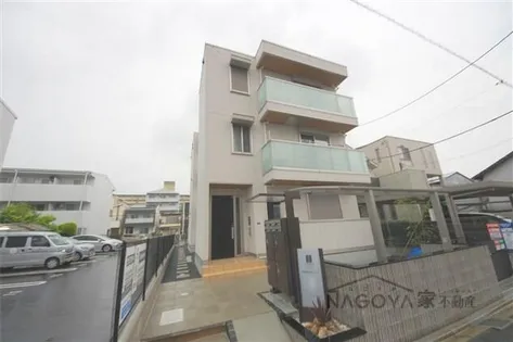 GROWTHマンション【3階】の外観