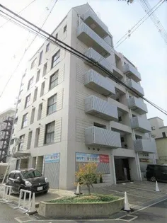 ファーストアベニール【5階】の外観