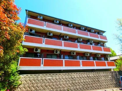 泉ヶ丘アイビースクエア【2階】の外観