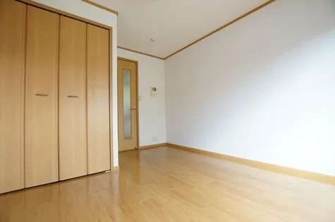 ADESSO【2階】の内装