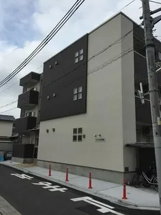 大阪府吹田市泉町3丁目【アパート】の外観