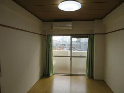 エミネンス園【301号室】の内装