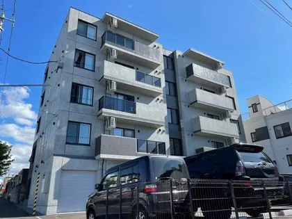 LUSSOVITA【2階】の外観