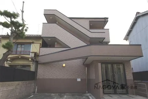 クレセール・タカミ【3階】の外観