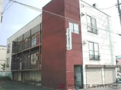 ハイツこまどりA棟【2階】の外観