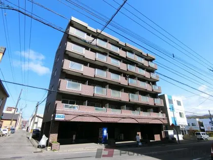 エクシード花園【4階】の外観