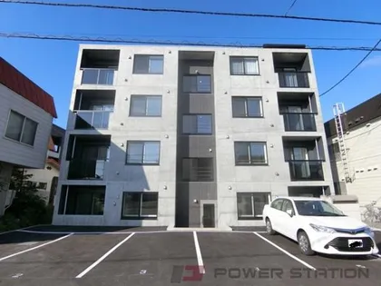 アクアパラシューター【1階】の外観