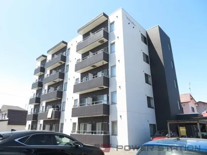 ウィスラー【2階】の外観