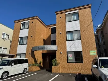 GRUE PARC(グリューパーク)【2階】の外観