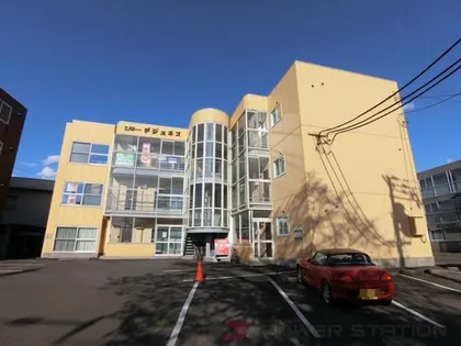 シャトーデジュネスの画像