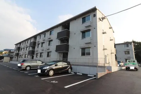 イオメール折尾の画像