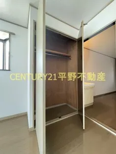 サンシャインコート東合川【2階】の内装