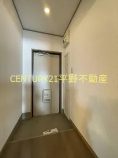 サンシャインコート東合川【2階】の玄関