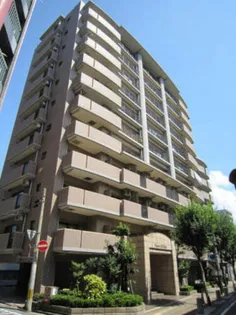 フォルスト平尾【8階】の外観