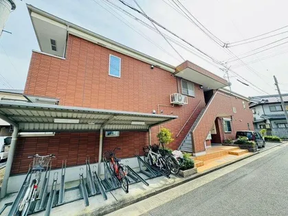 ハイツ赤坂【1階】の外観