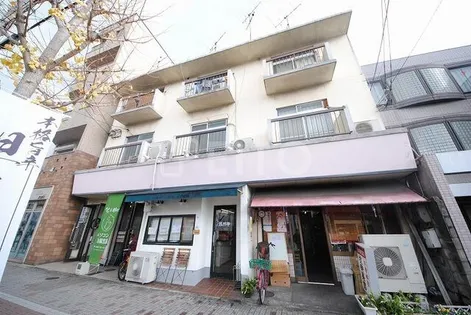 牧マンション【3階】の外観