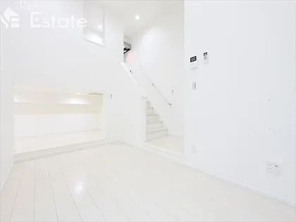 ボナール【1階】の居間