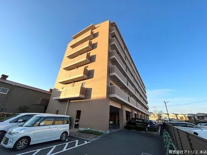 グラン・ドミール【5階】の外観