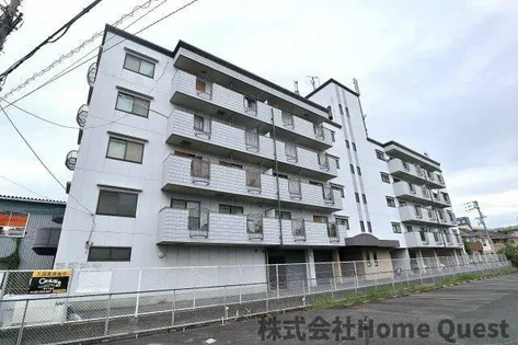 岩崎ハイツの画像