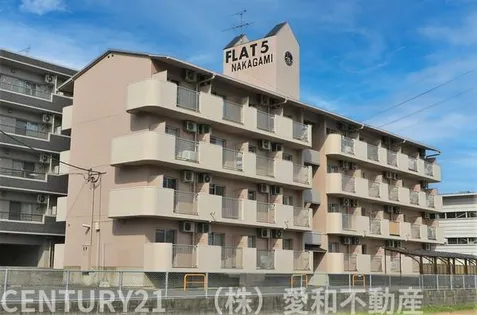 FLAT5 仲上【24号室】の外観