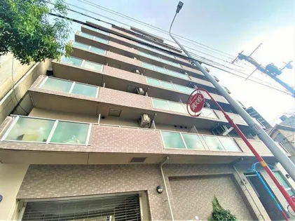 ADORER【3階】の外観