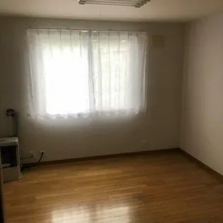 グリーンビレッジ【1階】の居間