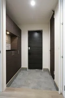 SouthMaisonさくら【0103号室】の玄関