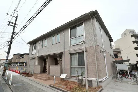 メゾンルミエールの画像