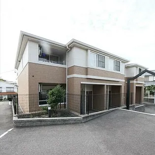 レジェンド【1階】の外観