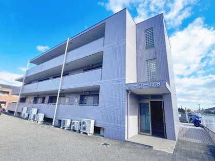 レトワールS【3階】の外観