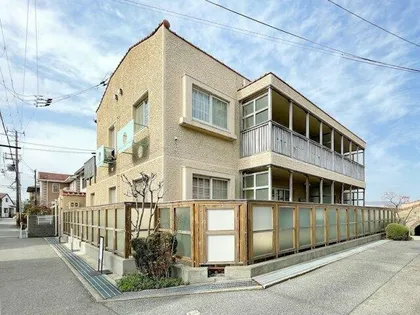 セラ逆瀬川【1階】の外観