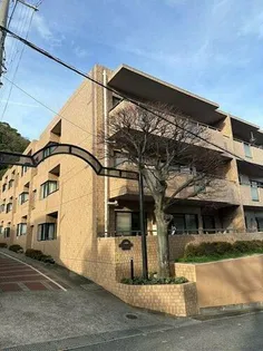 グランドメゾン六甲箕岡【1階】の外観