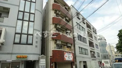 サングレイス西新町【2階】の外観