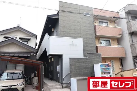 レジデンシアコート【102号室】の外観