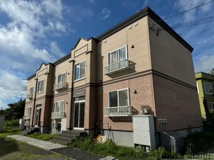 ハイツアルカディア【1階】の外観