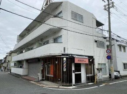 ホワイトハウス【2b号室】の外観