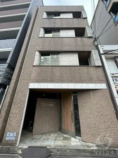 ユニヴェールの画像