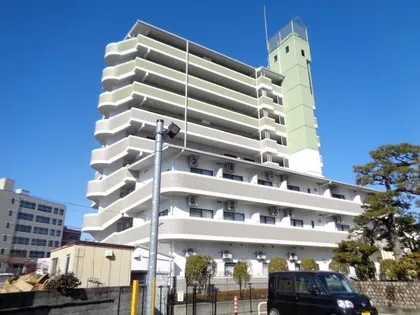 ファミーユ三田の画像