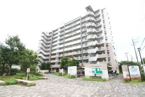 UR八尾若草【0010405号室】の外観