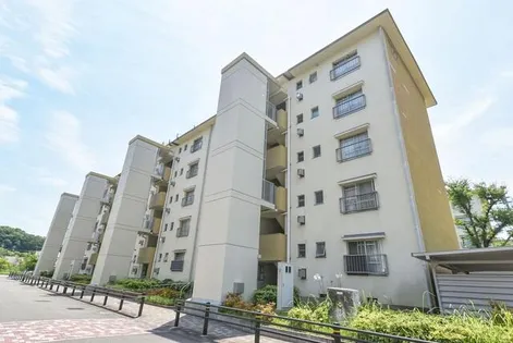 UR岩成台【0220107号室】の外観