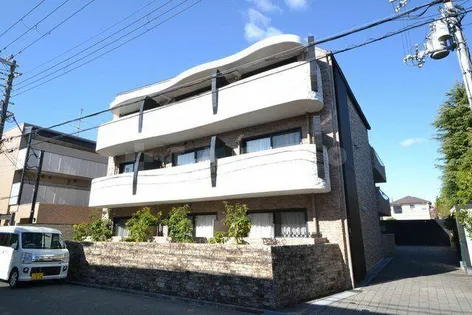 サンレムート千里山【1階】の外観