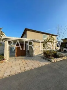 シャーメゾン ミリアンの画像