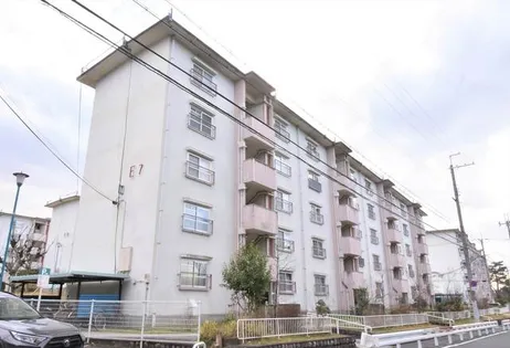 UR香里【E070401号室】の外観