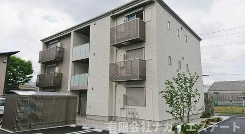 シャルマン コート【2階】の外観