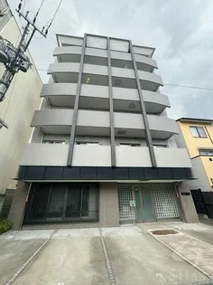 ベリエ茶五【2階】の外観